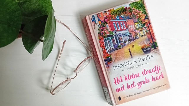 Boekrecensie: Het kleine straatje met het grote hart – Manuela&nbsp;Inusa