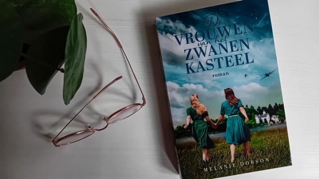 Boekrecensie: De vrouwen van het zwanenkasteel – Melanie&nbsp;Dobson