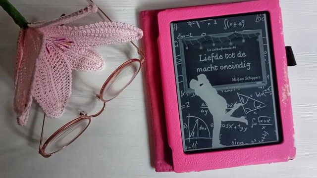 Boekrecensie: Liefde tot de macht oneindig – Mirjam&nbsp;Schippers